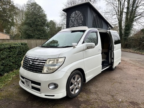 Nissan Elgrand 2.5L Auto 4WD Campervan