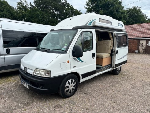 Auto-Sleeper Symbol Motorhome